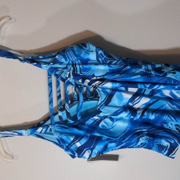 Peyton and Parker Swimsuit - Picture 3 of 6